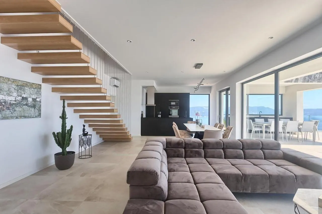Villa Ateneum With Sea View, Jacuzzi And Infinity Pool Labin  0*, Labin (Istria)