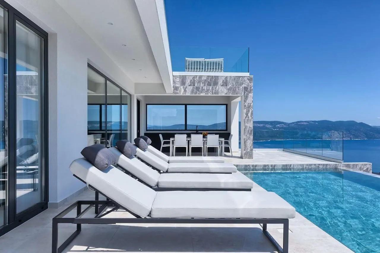 Villa Ateneum With Sea View, Jacuzzi And Infinity Pool Labin  0*, Labin (Istria)